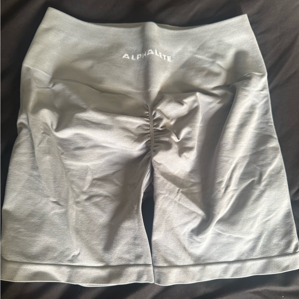 Alphalete Women's Light Gray Bike Shorts